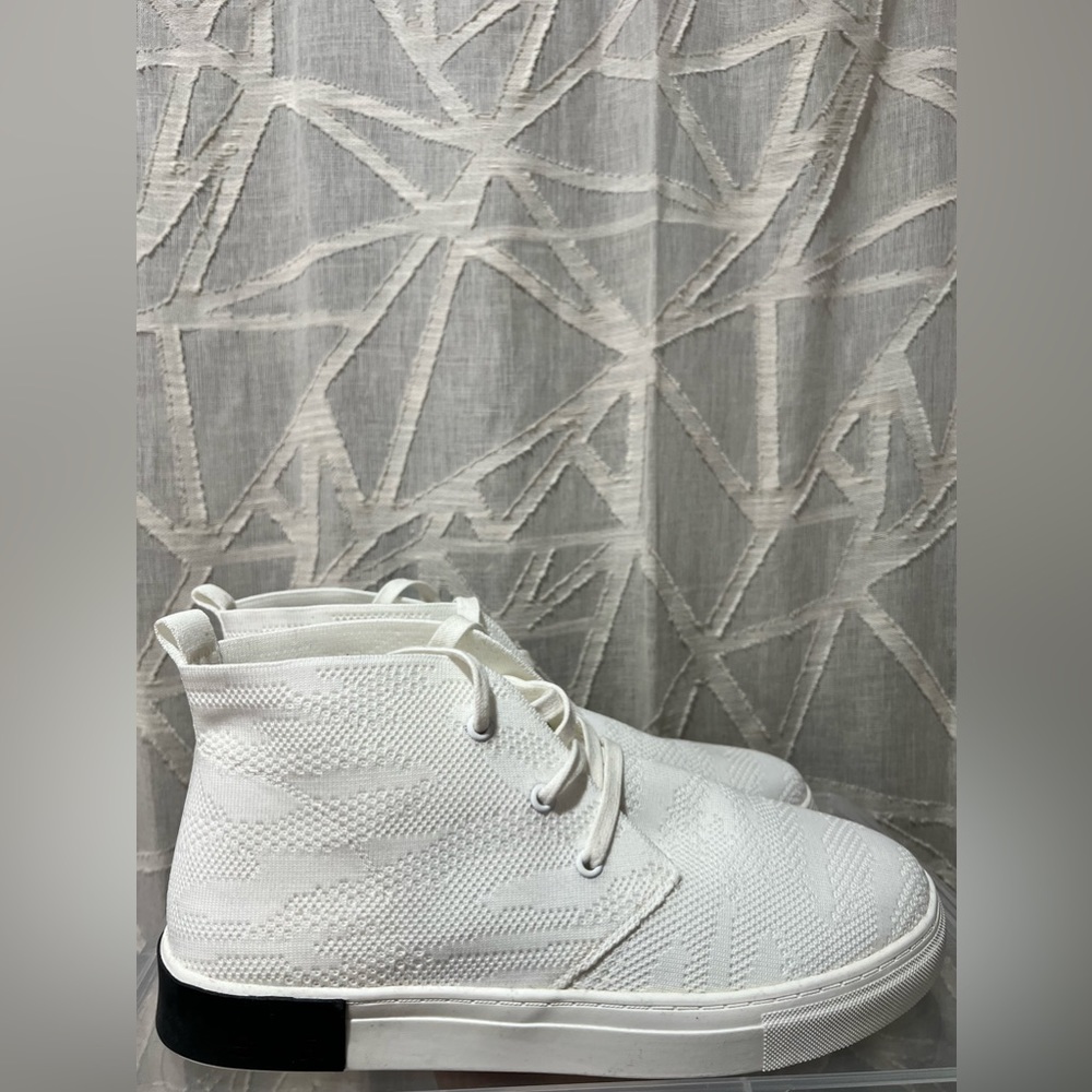 Strauss + Ramm Chukka White Shoes Size 11